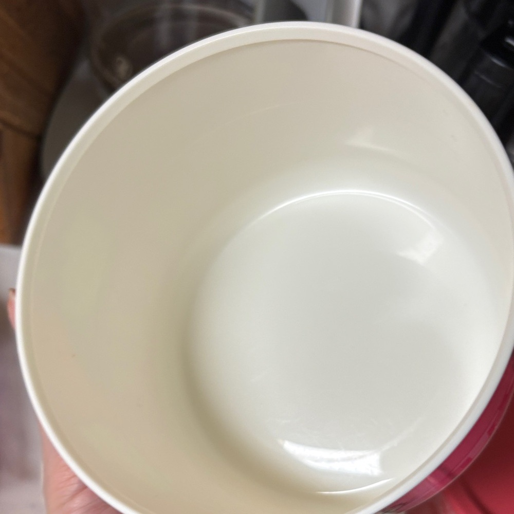 Hello Kitty Nested Tupperware Containers - Picture 12 of 13